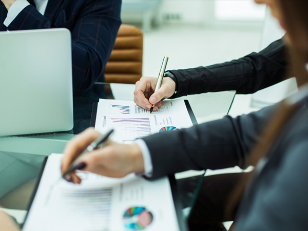 風(fēng)口上的智能機(jī)器人，彷徨下的晉級(jí)之路